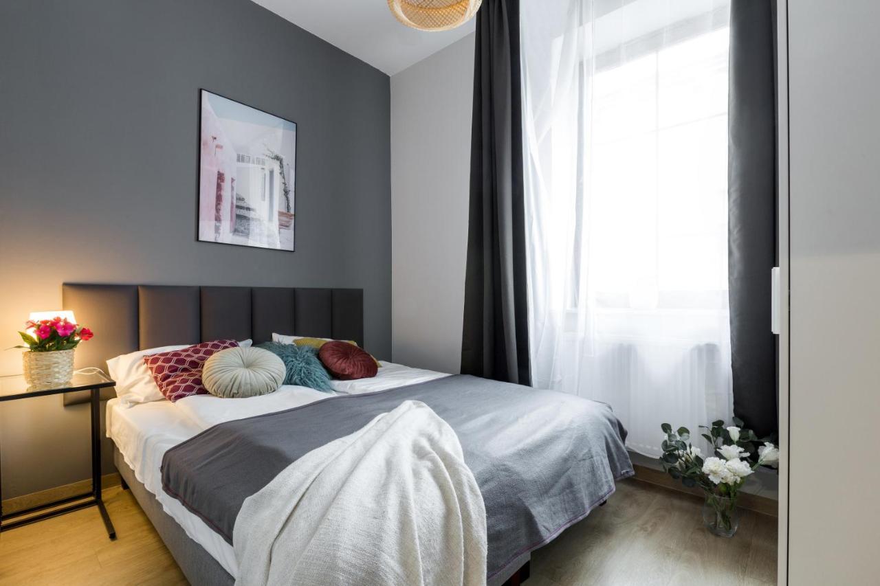 Kazimierz Friendhouse Apartments Krakow Bagian luar foto